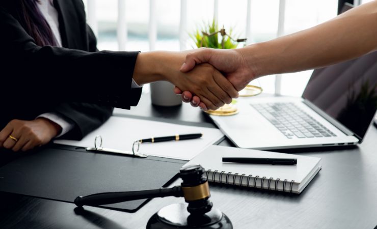 Newport Beach Bankruptcy and Divorce Lawyer